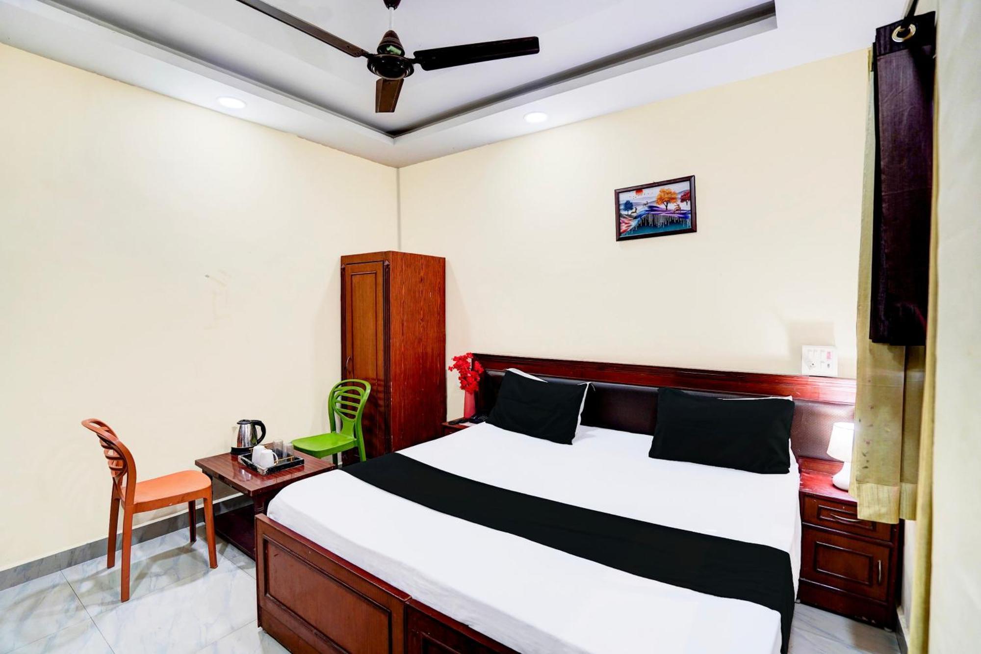 Hotel O Nova Resorts & Luxury Farm Raebareli エクステリア 写真